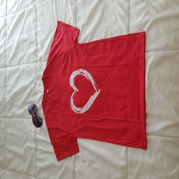 Big Plain Heart With Red Emblem Tee Men